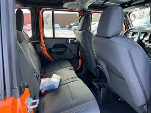 New 2025 Jeep Wrangler Sport S image 28