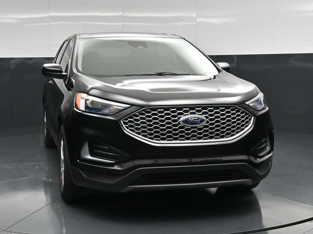 Used 2024 Ford Edge SEL AWD/4WD image 4