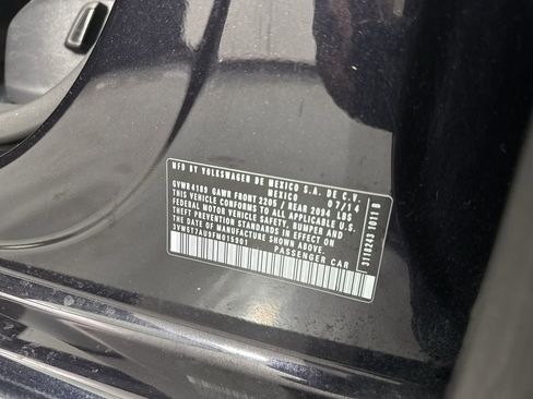 Used 2015 Volkswagen GTI SE image 35