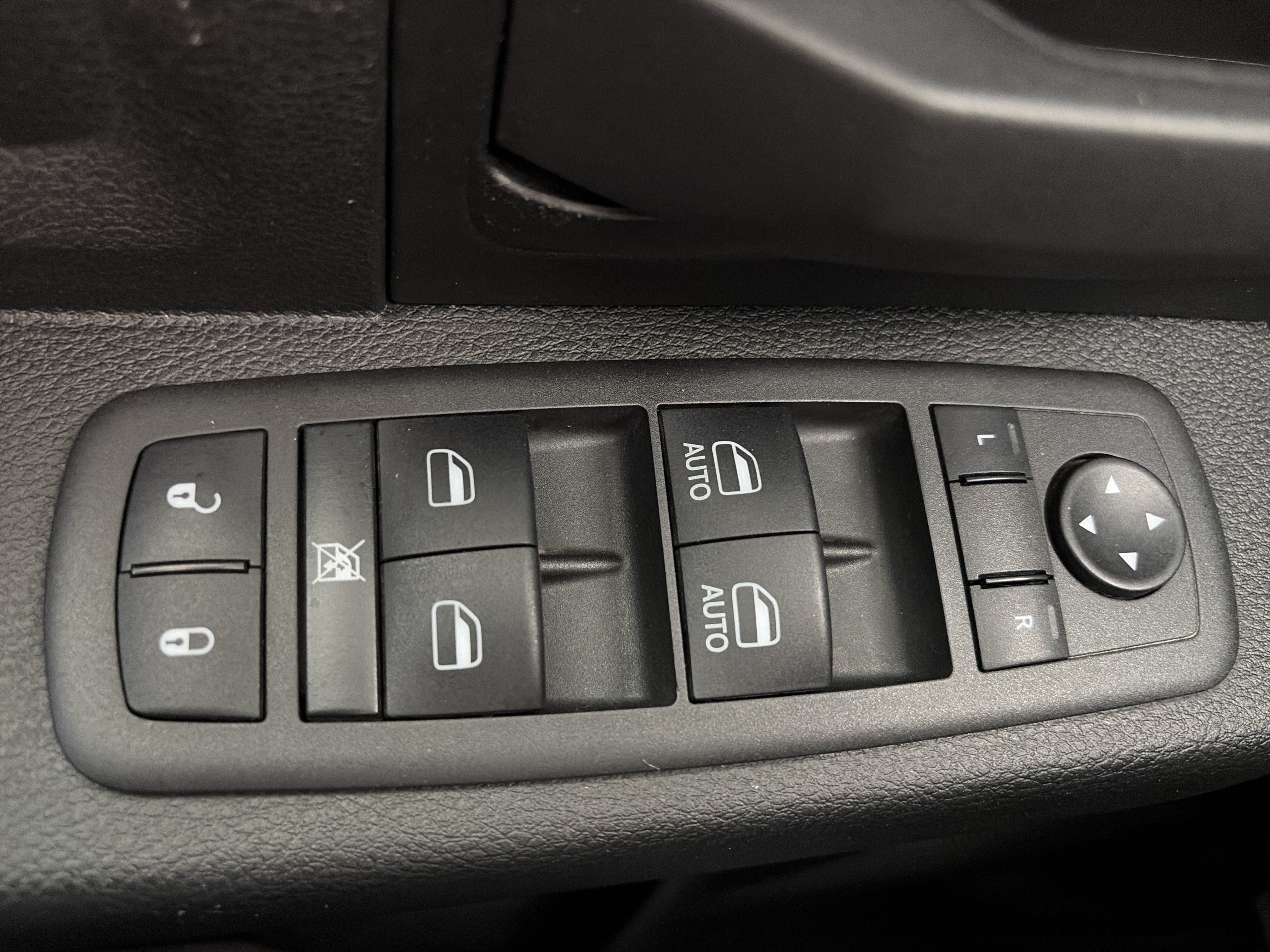 Used 2022 RAM 3500 Tradesman AWD/4WD image 25