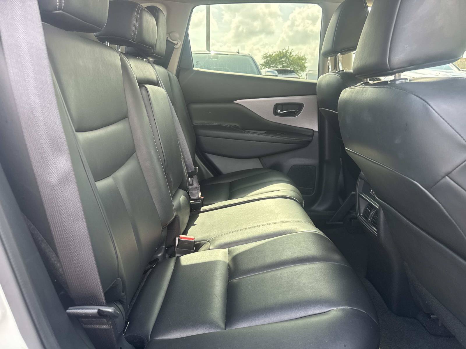 Used 2024 Nissan Murano SV w/ SV Midnight Edition Package AWD/4WD image 10