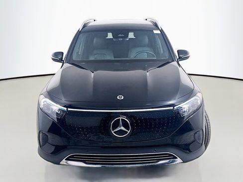 Used 2024 Mercedes-Benz EQB 300 4MATIC image 2