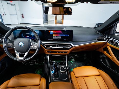 Used 2023 BMW i4 eDrive40 w/ Premium Package image 55