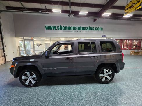 Used 2016 Jeep Patriot High Altitude AWD/4WD image 11