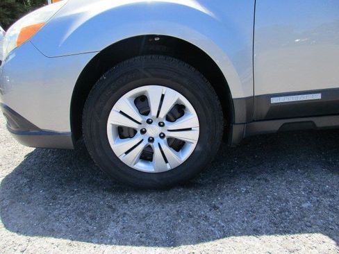 Used 2011 Subaru Outback 2.5i AWD/4WD image 15