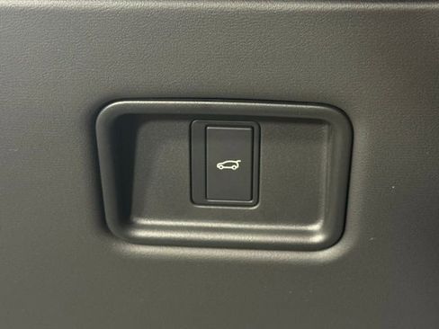 Used 2026 Land Rover Range Rover Sport Dynamic SE image 39