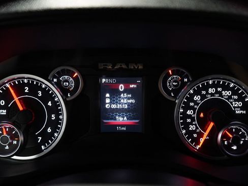 New 2027 RAM 2500 Tradesman AWD/4WD image 29
