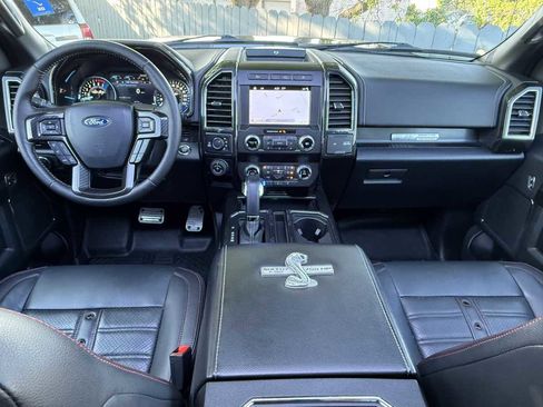 Used 2019 Ford F150 Lariat w/ Equipment Group 502A Luxury AWD/4WD image 31