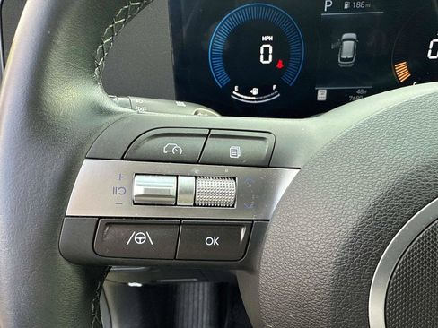 Used 2024 Hyundai Kona SEL image 30