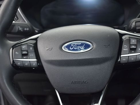 Used 2023 Ford Escape Platinum image 12