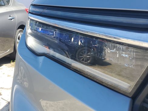 Used 2024 Honda Pilot EX-L image 2