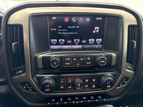 Used 2016 GMC Sierra 1500 Denali w/ Denali Ultimate Package AWD/4WD image 25