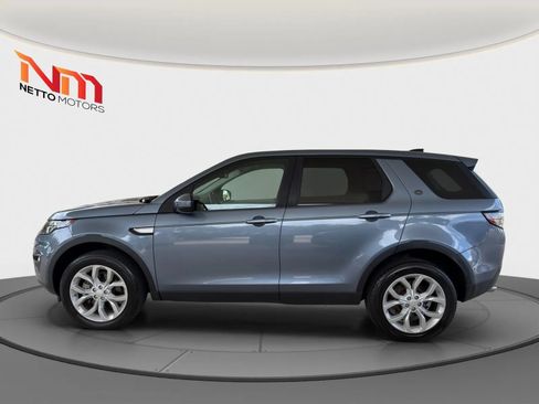 Used 2019 Land Rover Discovery Sport HSE AWD/4WD image 2