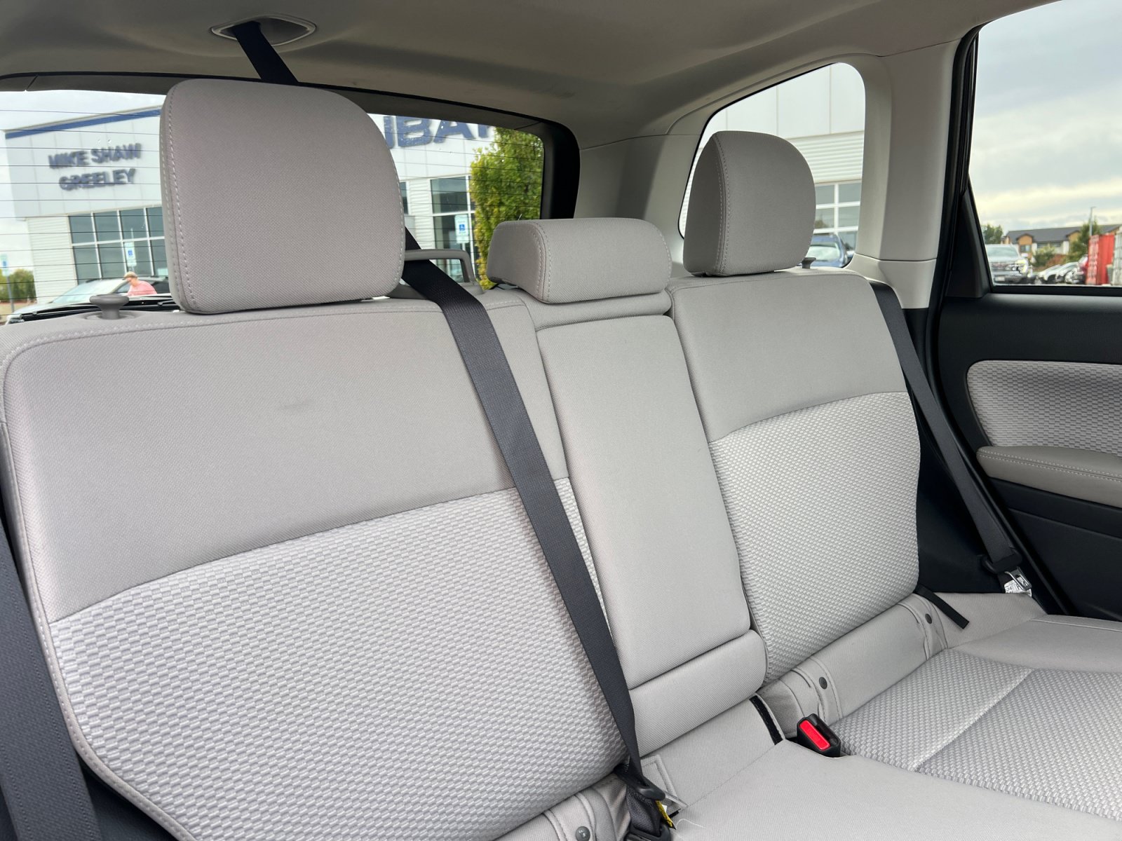 Used 2017 Subaru Forester 2.5i Premium w/ All-Weather Package AWD/4WD image 18