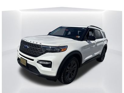 Used 2024 Ford Explorer XLT w/ Equipment Group 202A
