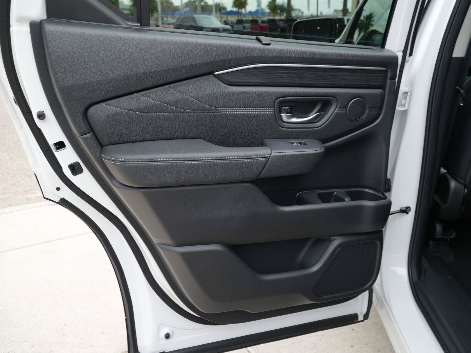 New 2026 Honda Pilot image 18
