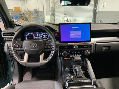 Used 2026 Toyota 4Runner TRD Off-Road Premium AWD/4WD image 12