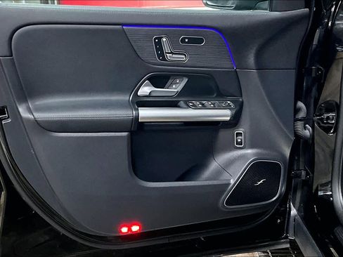 Used 2023 Mercedes-Benz GLA 250 4MATIC image 21