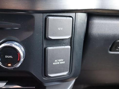 Used 2023 Ford F350 Lariat w/ Sport Appearance Package AWD/4WD image 35