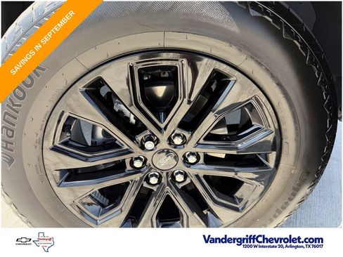Used 2025 Ford F150 Lariat w/ Equipment Group 501A Mid AWD/4WD image 9