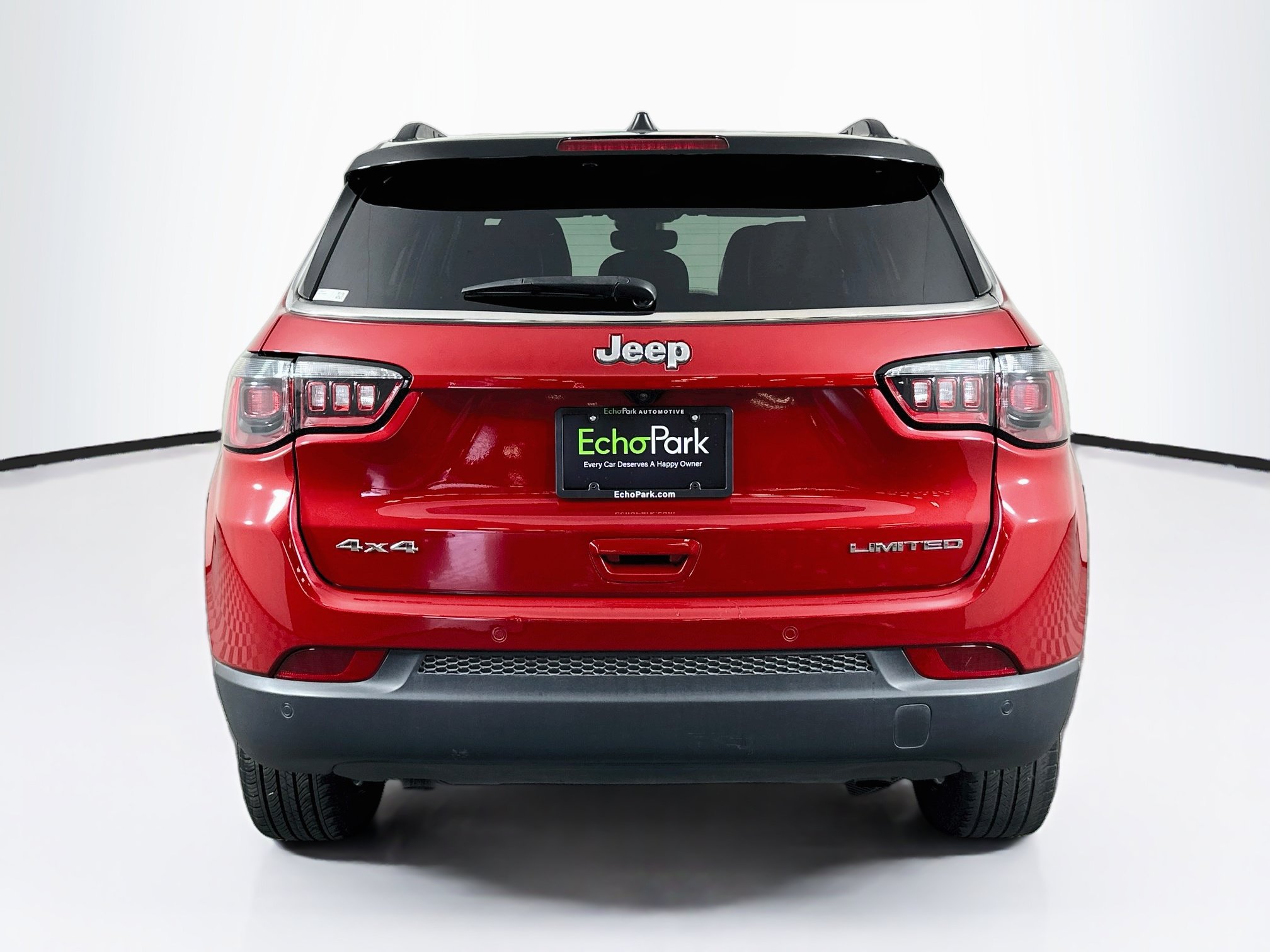 Used 2025 Jeep Compass Limited AWD/4WD image 7