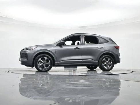 Used 2024 Ford Escape ST-Line image 35