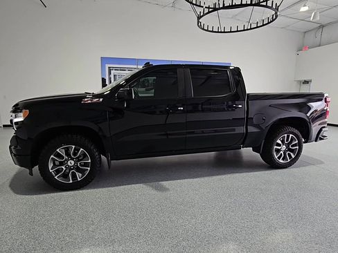 Used 2023 Chevrolet Silverado 1500 RST w/ Convenience Package II AWD/4WD image 5