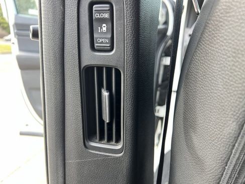 Used 2023 Honda Odyssey Sport image 22