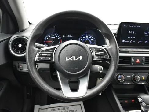 Used 2024 Kia Forte LXS FWD image 19