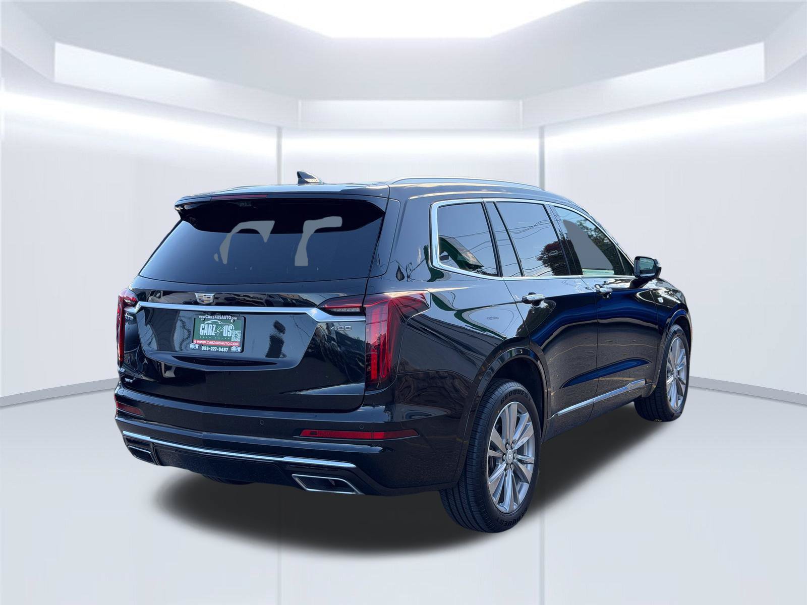 Used 2023 Cadillac XT6 Premium Luxury w/ Platinum Package AWD/4WD image 5