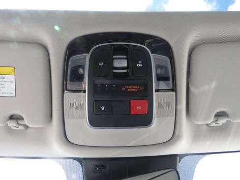 Used 2024 Hyundai Tucson Limited AWD/4WD image 29