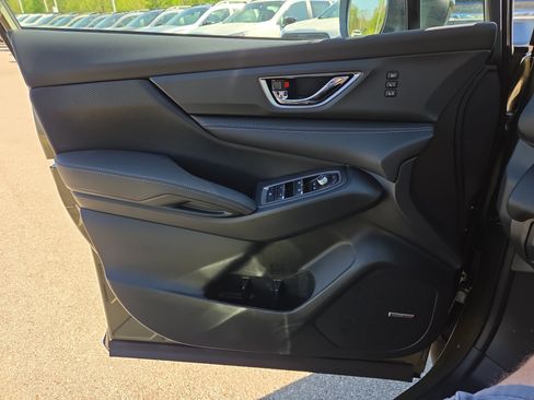 New 2026 Subaru Ascent Limited image 11