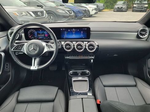 Used 2025 Mercedes-Benz CLA 250 image 13