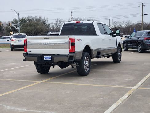 New 2026 Ford F350 King Ranch w/ FX4 Off-Road Package image 5