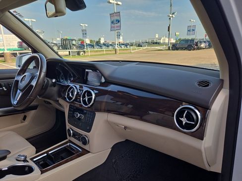 Used 2013 Mercedes-Benz GLK 350 2WD image 20