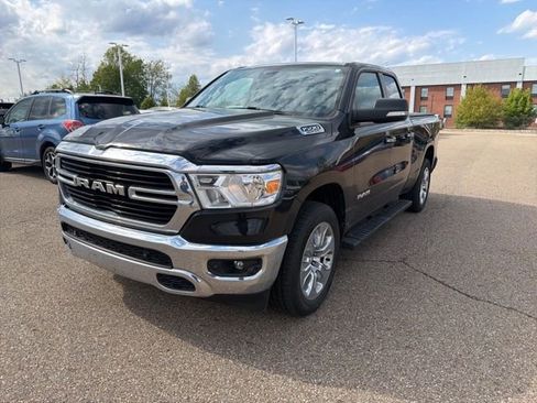 Used 2020 RAM 1500 Big Horn AWD/4WD image 1