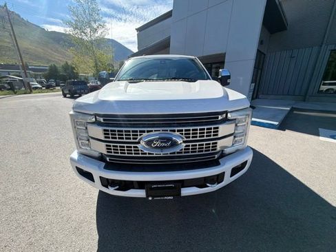 Used 2017 Ford F350 Platinum w/ Platinum Ultimate Package AWD/4WD image 19