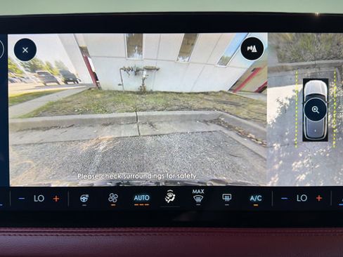 Used 2023 Lincoln Corsair Reserve w/ Equipment Group 202A AWD/4WD image 39