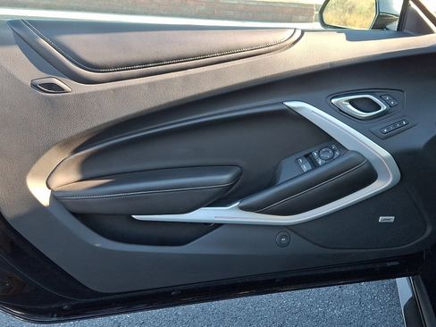 Used 2018 Chevrolet Camaro SS w/ Redline Edition image 12