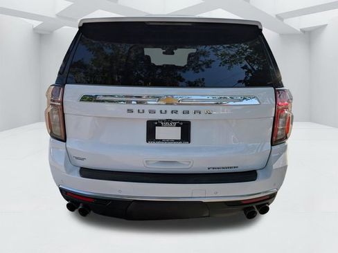 Used 2023 Chevrolet Suburban Premier RWD image 6