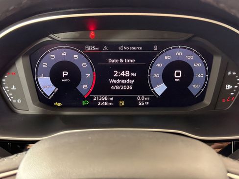 Used 2024 Audi Q3 2.0T Premium Plus w/ Premium Plus Package image 19