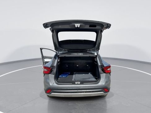 New 2026 Chevrolet Trax LT w/ Driver Confidence Package image 23