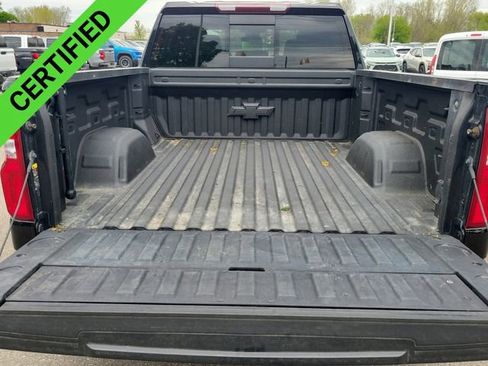 Certified 2022 Chevrolet Silverado 1500 RST w/ Convenience Package II AWD/4WD image 32