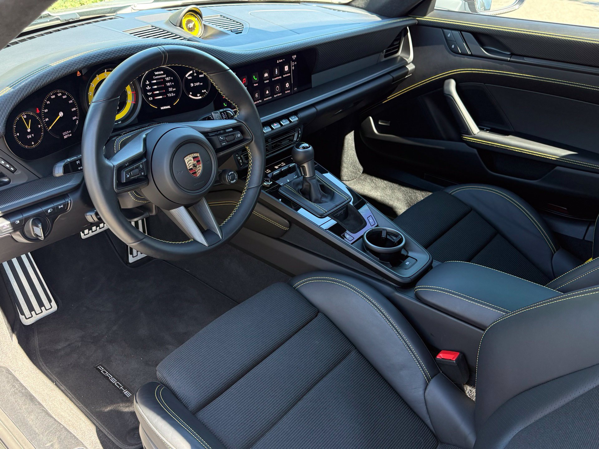 Certified 2024 Porsche 911 GT3 RWD image 4