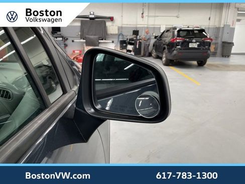 Used 2022 Chevrolet Trax LS w/ Tint and Cruise Package image 7