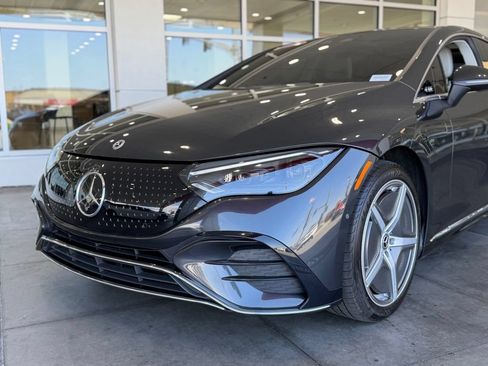 Used 2023 Mercedes-Benz EQE 500 4MATIC Sedan image 3