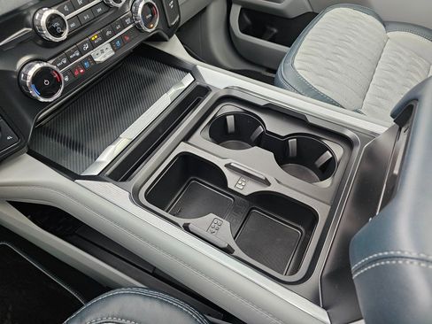 Used 2024 Ford F450 Limited w/ FX4 Off-Road Package image 16