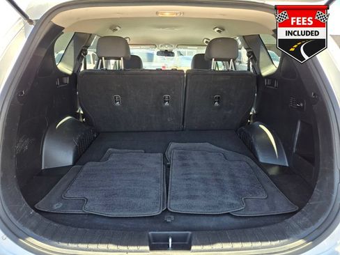 Used 2020 Hyundai Santa Fe SE FWD image 19