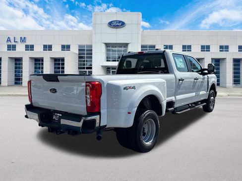 New 2026 Ford F350 XL w/ XL Chrome Package image 6