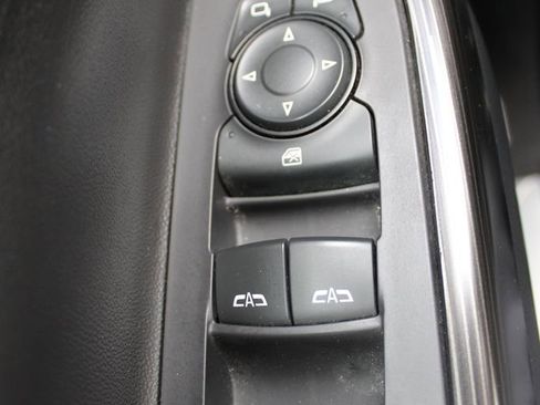 Used 2021 GMC Acadia SLT w/ Trailering Package AWD/4WD image 25